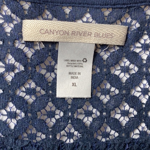 Crop sleeve canyons river blues navy top XL - Picture 3 of 5
